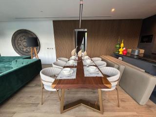 Cocoon Villa 5 - Luxurious 3BR Pool Retreat near Naithon Beach - 3