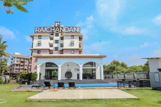 Beige 1BHK Apartment in Candolim with Pool, Gym and Family Friendly Amenities - 4