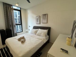 1-5pax, Minimalist & Stylish, Arcoris Soho Mont Kiara - 6