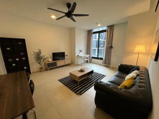 1-5pax, Minimalist & Stylish, Arcoris Soho Mont Kiara - 2