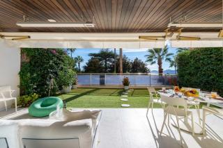 2-Br Luxury Apartment with Sea View and Pool - 0