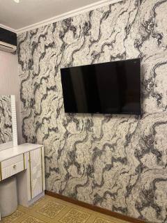 Regal Retreat Apartment - 5