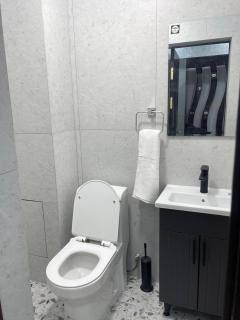 Regal Retreat Apartment - 1