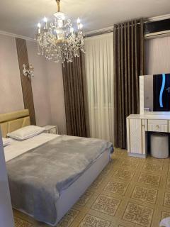 Regal Retreat Apartment - 0