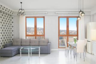 Beautiful 2-bedroom apartment with an amazing view - 0