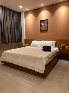 Baan Suan Poolsap - Haad Rin Beach - 7