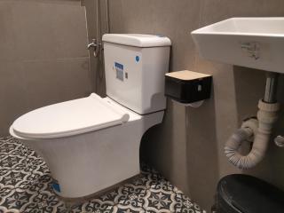 Townhouse Oak Grey Hotel Near Clark International Airport - 2