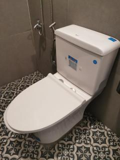 Townhouse Oak Grey Hotel Near Clark International Airport - 1