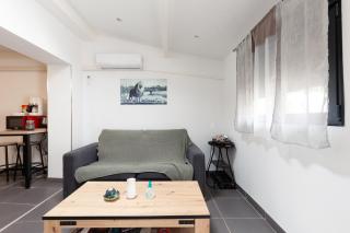 Gîte rénové Calanque La Vesse - 3