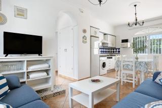 Chalet Fuente3 piscina común famila - 8