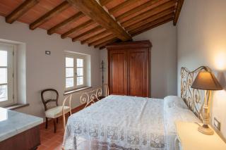 Villa con piscina - 9