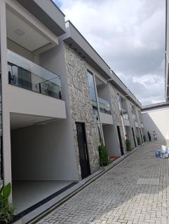 Casa 3 quartos , 60 leitos , vila fechada Cop 30 - 4