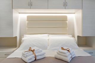 Ricky's Luxury Apartment - 1