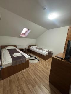 Pensiunea Tarancuta Radauti - 7