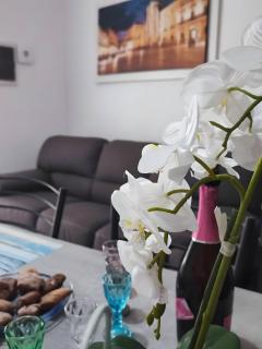 Villa Rosa with pool - 9