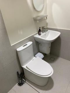 Modern Condo at The Median in Cebu City - 4