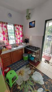 Idah Homestay Bandar Tasik Puteri - 3