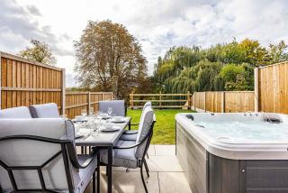 Riverside Hot Tubs Fishing Games Area - 6