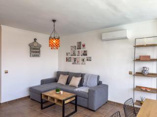 Sol and Sea A121 - 3