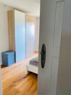 Helle Ferienwohnung Zum Relaxen - 8