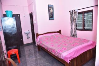 Lewis Paradise Homestay - 1