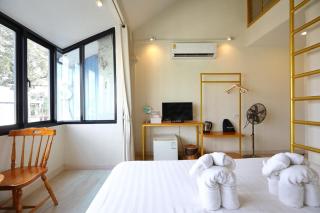 Poshtel Haven Hostel - 4