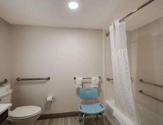 Comfort Inn Falls Church - Tysons Corner - 2