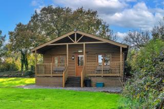 Finest Retreats - Tarkas Holt Log Cabin, Stowford - 5