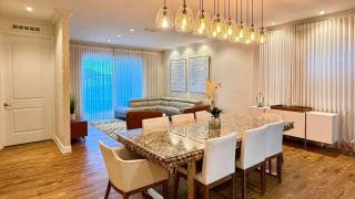 Stunning 8br 7ba W Game Room, Heated Pool & Sp - 4