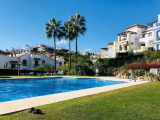 Marbella Luxury Living Sleep 7 - 8