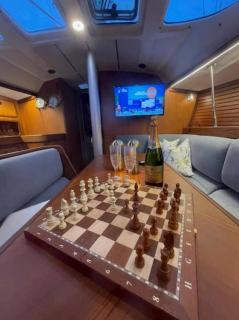 Sailboat 39ft Sleep 6 in Heart of City Centre in Fredrikstad - 8