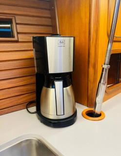 Sailboat 39ft Sleep 6 in Heart of City Centre in Fredrikstad - 3