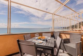 Villa Liliana - Sirena - Trilocale Elegante con Balcone Vista Mare - Accesso Diretto alla Spiaggia - 6