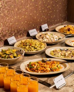 Merlis Hotel Coimbatore - 9