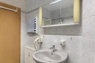 Ferienwohnung Roswitha am Park - 9