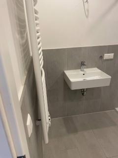 Geräumige Ferienwohnung Eschelbronn - 8