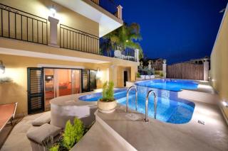 Villa Magda - private pool 20 pax - 4