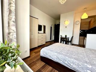 Małe Studio przy PKP - 1