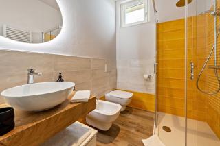 Cavalino Boutique 2 - 3