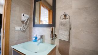 Stylish Gueliz Getaway, Terrace & Parking - 8