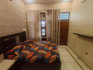 2BHK Central Gurgaon - 9