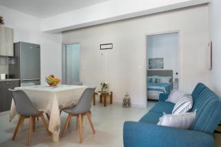 Iliana Apartments - 8