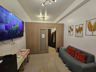 SM Mall Of Asia Shore Residences Viann-Cj - 1