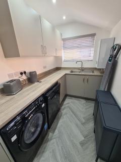 Pearce House-Brand New 3 bed-Sleeps 6-Garden - 5