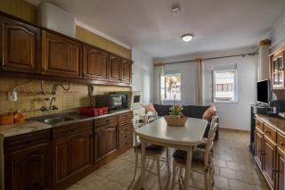 Regueiró Quarteira Beach Apartment - 9