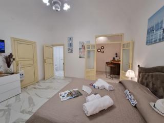 Donna Lidia by Holiday World - 1