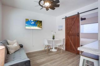 Strandway Suite 2 - 7