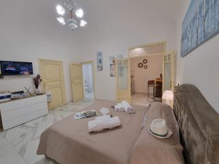 Donna Lidia by Holiday World - 5