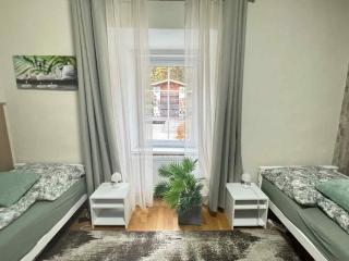 Park apartman Kertes ház a park mellett gyönyörű kilátással Dog friendly garden house with a wonderful view next to the park - 2