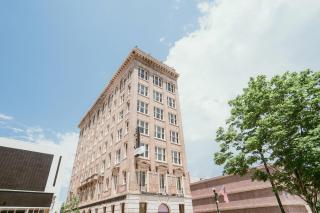 The Esquire Hotel Downtown Gastonia, an Ascend Collection Hotel - 0
